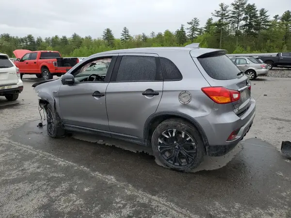 JA4AR3AU7KU013136 2019 MITSUBISHI OUTLANDER - Image 2