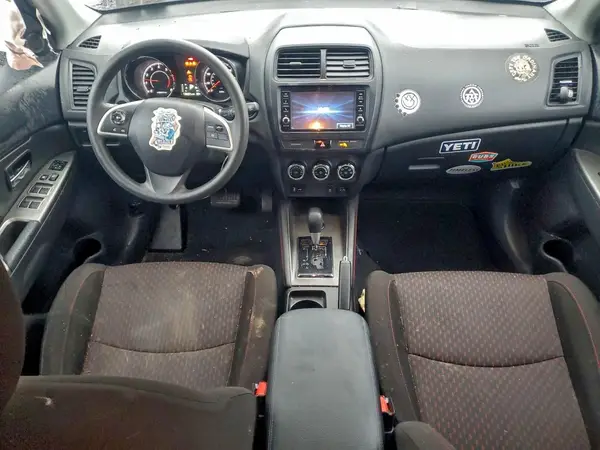 JA4AR3AU7KU031880 2019 MITSUBISHI OUTLANDER - Image 8