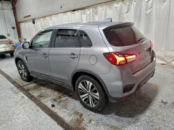 JA4AR3AU7LU000243 2020 MITSUBISHI OUTLANDER - Image 2