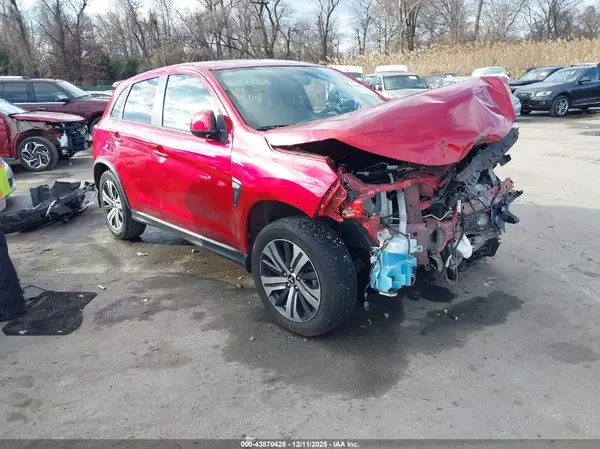 JA4AR3AU7LU007340 2020 MITSUBISHI OUTLANDER - Image 1