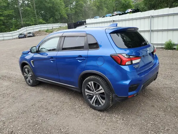 JA4AR3AU7LU013574 2020 MITSUBISHI OUTLANDER - Image 2