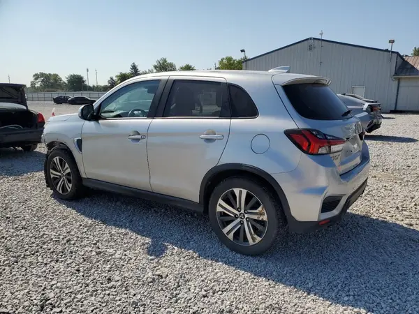 JA4AR3AU7LU018077 2020 MITSUBISHI OUTLANDER - Image 2