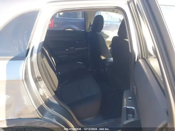 JA4AR3AU7LU018595 2020 MITSUBISHI OUTLANDER - Image 8