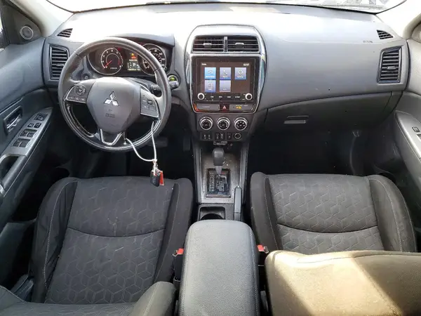 JA4AR3AU7LU019343 2020 MITSUBISHI OUTLANDER - Image 8