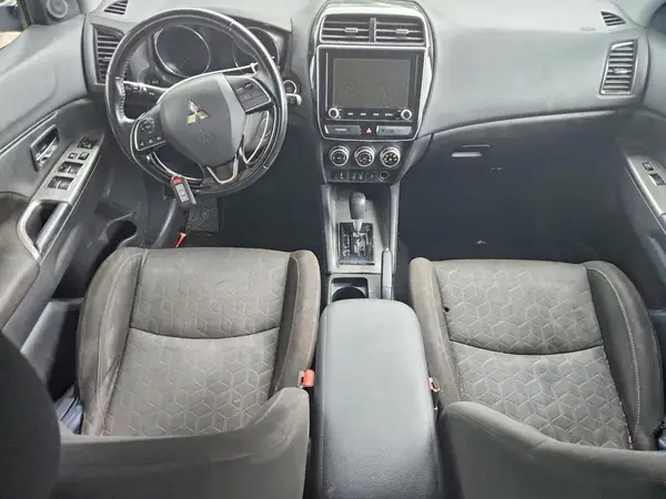 JA4AR3AU7LU021528 2020 MITSUBISHI OUTLANDER - Image 8