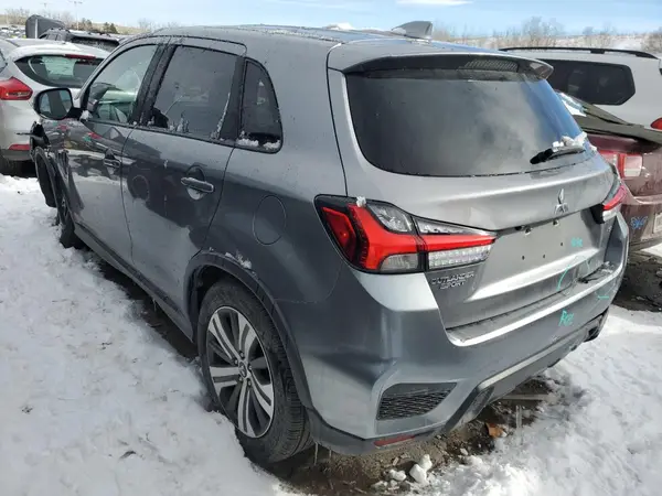 JA4AR3AU7LU028494 2020 MITSUBISHI OUTLANDER - Image 2