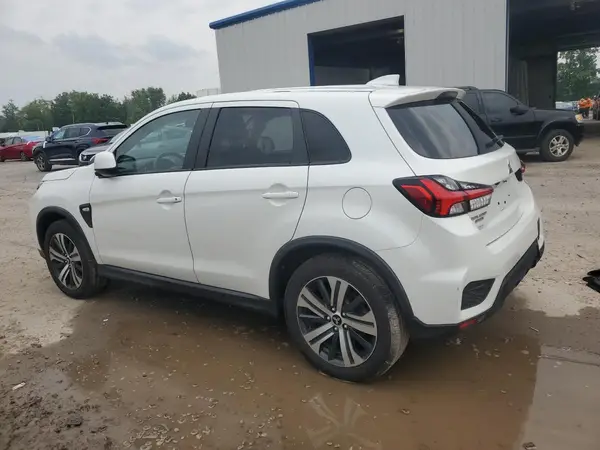 JA4AR3AU7LU028849 2020 MITSUBISHI OUTLANDER - Image 2