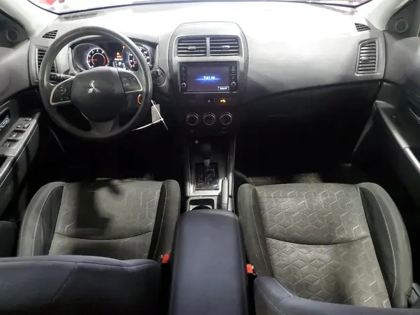 JA4AR3AU7LU029094 2020 MITSUBISHI OUTLANDER - Image 8
