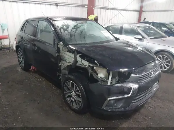 JA4AR3AU8GZ024334 2016 MITSUBISHI OUTLANDER - Image 1