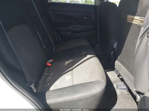 JA4AR3AU8GZ030019 2016 MITSUBISHI OUTLANDER - Image 8