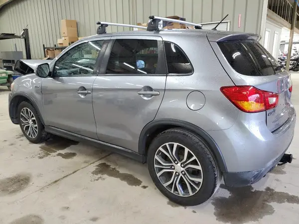 JA4AR3AU8GZ053588 2016 MITSUBISHI OUTLANDER - Image 2