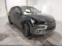 JA4AR3AU8JU005769 2018 MITSUBISHI OUTLANDER