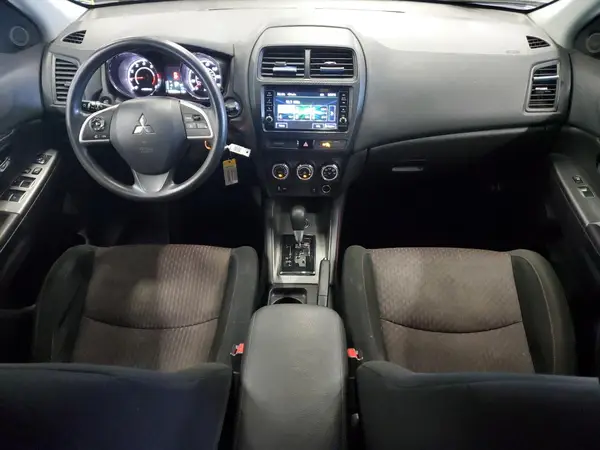 JA4AR3AU8KU001013 2019 MITSUBISHI OUTLANDER - Image 8