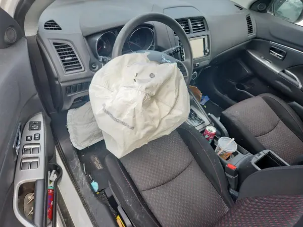 JA4AR3AU8KU010889 2019 MITSUBISHI OUTLANDER - Image 8