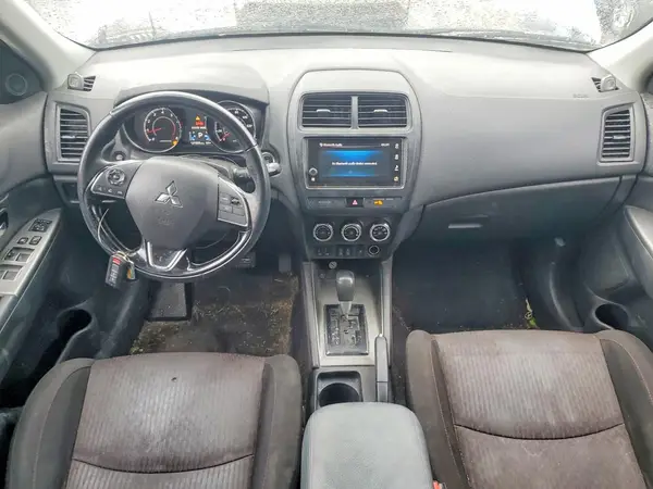 JA4AR3AU8KU012478 2019 MITSUBISHI OUTLANDER - Image 8