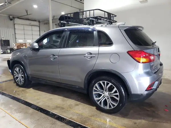 JA4AR3AU8KU014652 2019 MITSUBISHI OUTLANDER - Image 2
