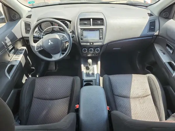JA4AR3AU8KU019236 2019 MITSUBISHI OUTLANDER - Image 8