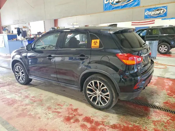 JA4AR3AU8KU023271 2019 MITSUBISHI OUTLANDER - Image 2