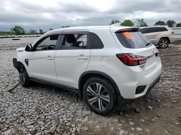 JA4AR3AU8LU004902 2020 MITSUBISHI OUTLANDER - Image 2