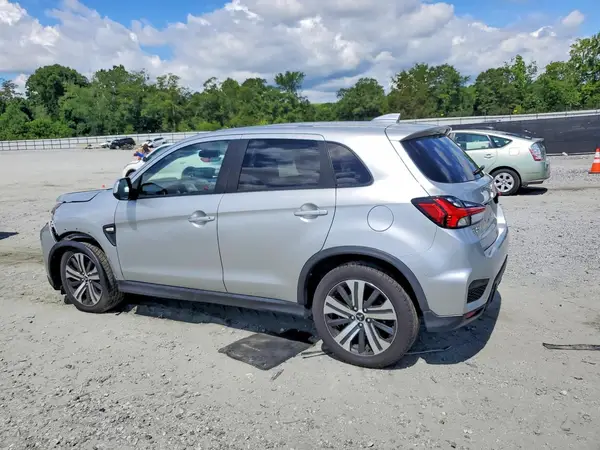 JA4AR3AU8LU013096 2020 MITSUBISHI OUTLANDER - Image 2