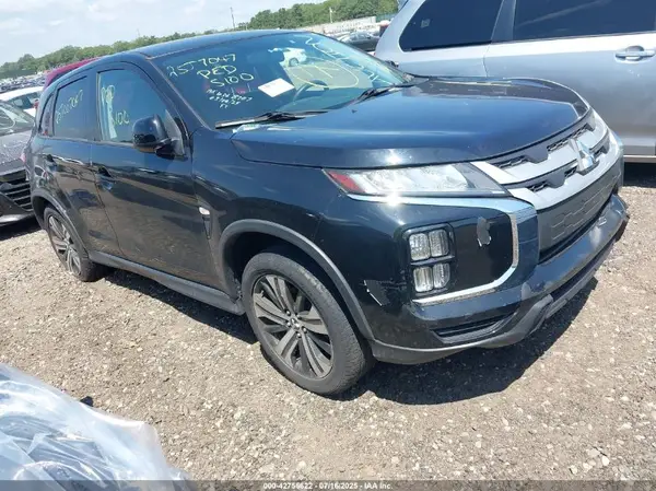 JA4AR3AU8LU014278 2020 MITSUBISHI OUTLANDER - Image 1