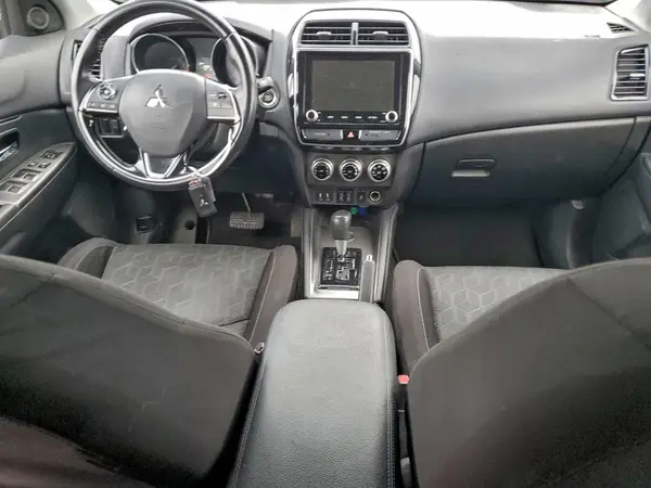 JA4AR3AU8LU018007 2020 MITSUBISHI OUTLANDER - Image 8