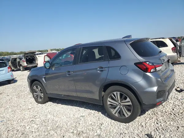 JA4AR3AU8LU018072 2020 MITSUBISHI OUTLANDER - Image 2