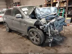 JA4AR3AU8LU024633 2020 MITSUBISHI OUTLANDER
