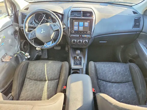JA4AR3AU8LU029962 2020 MITSUBISHI OUTLANDER - Image 8