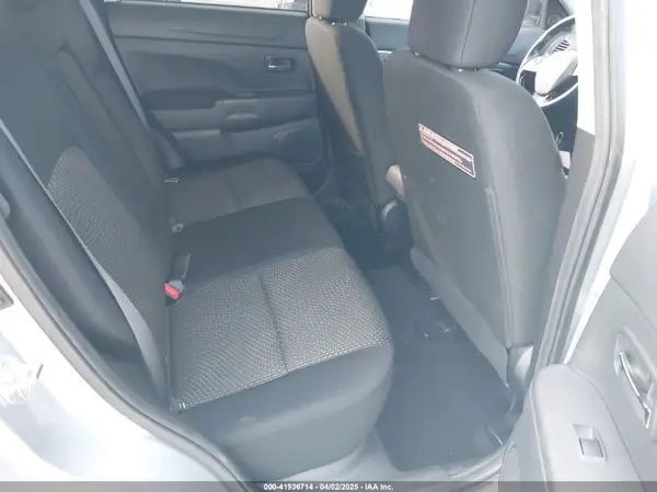 JA4AR3AU9GZ024696 2016 MITSUBISHI OUTLANDER - Image 8