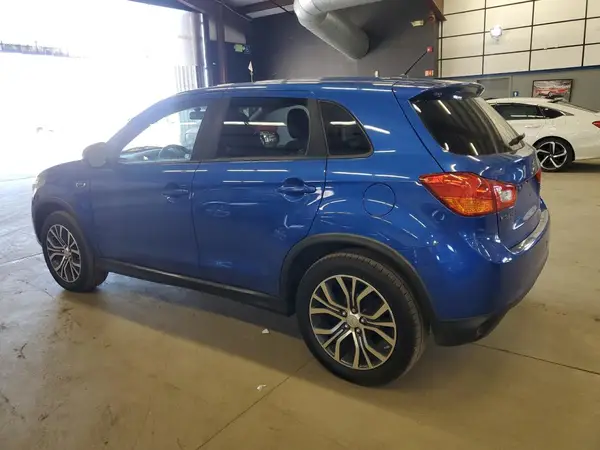 JA4AR3AU9GZ056659 2016 MITSUBISHI OUTLANDER - Image 2