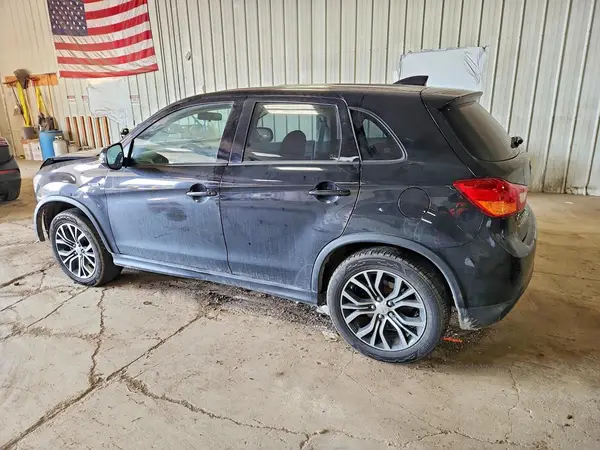 JA4AR3AU9HZ003333 2017 MITSUBISHI OUTLANDER - Image 2
