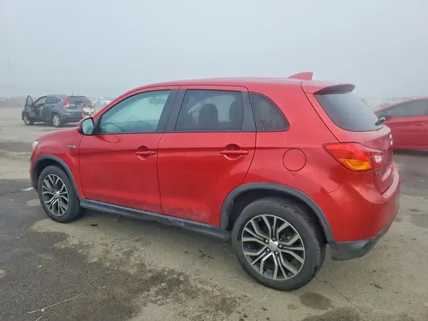 JA4AR3AU9HZ021220 2017 MITSUBISHI OUTLANDER - Image 2