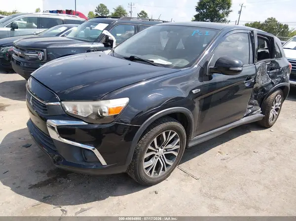 JA4AR3AU9HZ062446 2017 MITSUBISHI OUTLANDER - Image 2