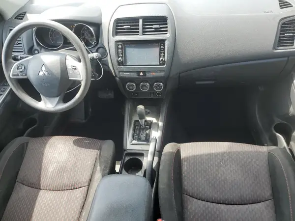 JA4AR3AU9JU005330 2018 MITSUBISHI OUTLANDER - Image 8