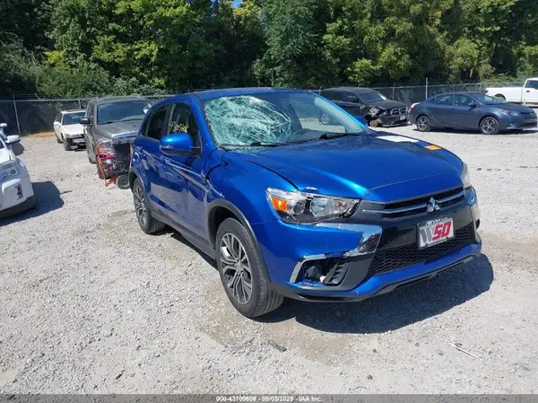 JA4AR3AU9JZ028559 2018 MITSUBISHI OUTLANDER - Image 1