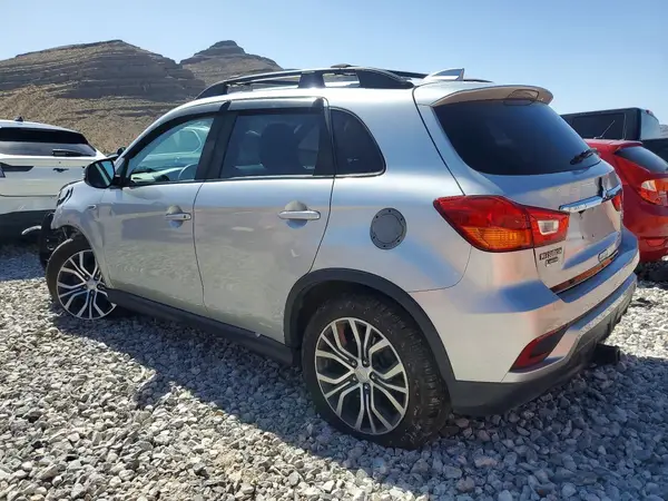 JA4AR3AU9KU008052 2019 MITSUBISHI OUTLANDER - Image 2