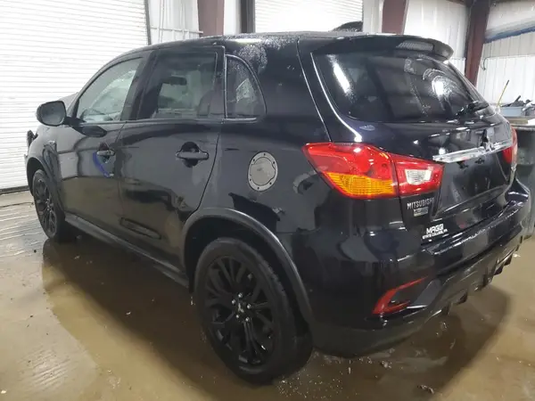 JA4AR3AU9KU008553 2019 MITSUBISHI OUTLANDER - Image 2