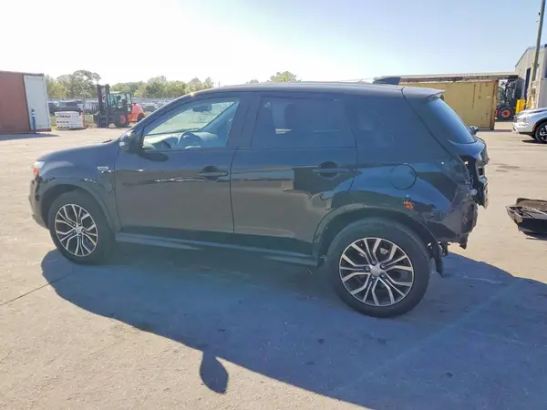 JA4AR3AU9KU017771 2019 MITSUBISHI OUTLANDER - Image 2