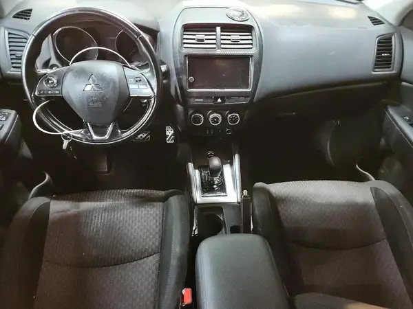 JA4AR3AU9KU018922 2019 MITSUBISHI OUTLANDER - Image 8