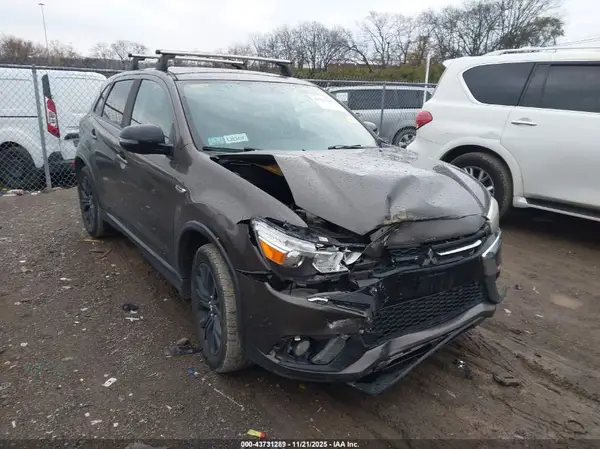 JA4AR3AU9KU030374 2019 MITSUBISHI OUTLANDER - Image 1