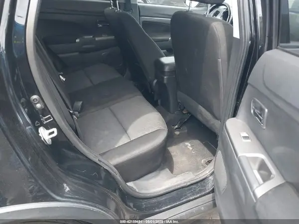JA4AR3AU9LU008800 2020 MITSUBISHI OUTLANDER - Image 8