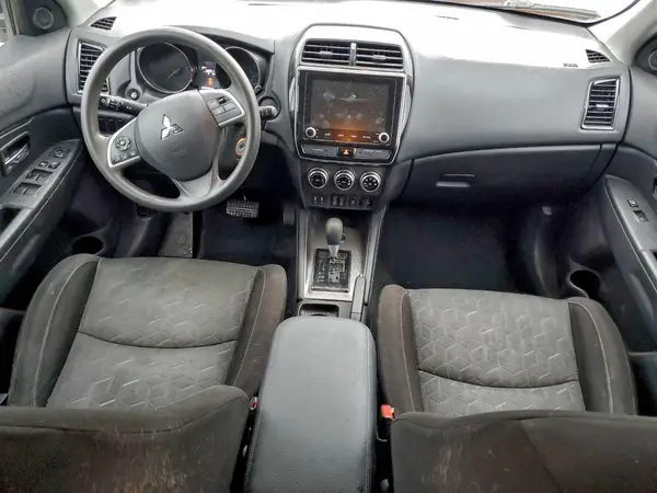 JA4AR3AU9LU010904 2020 MITSUBISHI OUTLANDER - Image 8