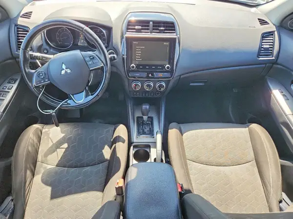 JA4AR3AU9LU017223 2020 MITSUBISHI OUTLANDER - Image 8