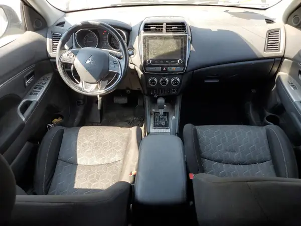 JA4AR3AU9LU023278 2020 MITSUBISHI OUTLANDER - Image 8