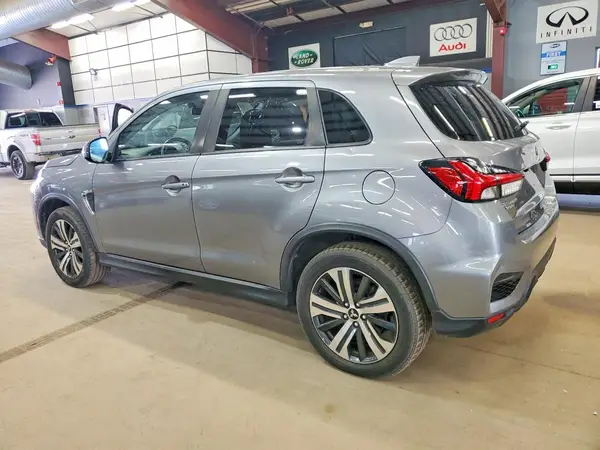 JA4AR3AU9LU023765 2020 MITSUBISHI OUTLANDER - Image 2