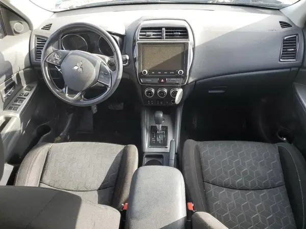 JA4AR3AU9LU024589 2020 MITSUBISHI OUTLANDER - Image 8
