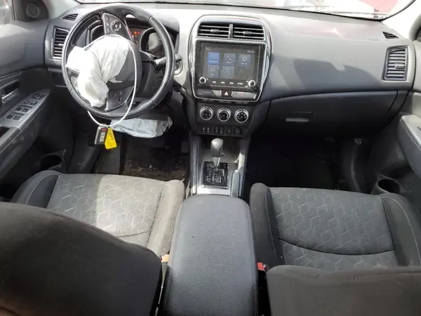JA4AR3AU9LU027914 2020 MITSUBISHI OUTLANDER - Image 8