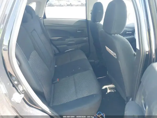 JA4AR3AUXGZ025128 2016 MITSUBISHI OUTLANDER - Image 8
