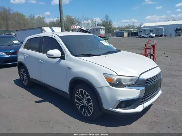 JA4AR3AUXGZ032676 2016 MITSUBISHI OUTLANDER - Image 1